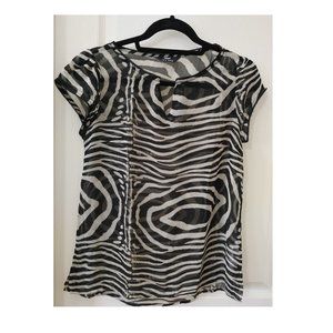 MAX ZEBRA PRINT SHEER BLOUSE WITH KEYHOLE DESIGN (US 8)